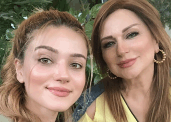 Xalq artistinin qızının müğənni əri ilə romantik ANLARI – VİDEO