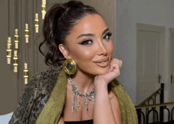 Qardaşını əsgər yola saldı – FOTO