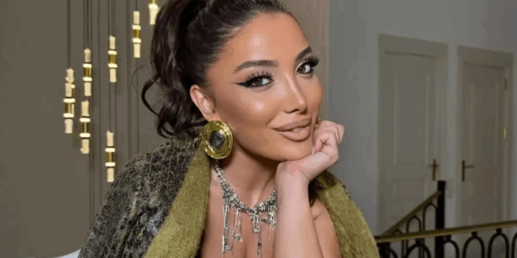 Qardaşını əsgər yola saldı - FOTO