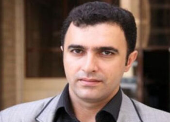 Aparıcı Milkayılı heç belə görməmisiniz – Efirdə “dəliyə döndü” – VİDEO