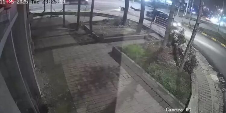 Minik avtomobili və motosiklet toqquşdu: 1 yaralı