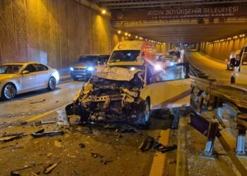 Minik avtomobili və Traktor toqquşdu: 1 yaralı