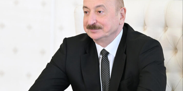 Prezident: Əminəm ki, alimlərimiz bundan sonra da ölkəmizin uğurlu inkişafına öz töhfələrini verəcəklər