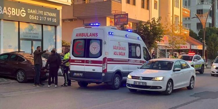 Minik avtomobili və motosiklet toqquşdu: 1 yaralı