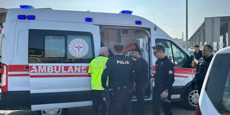 Minik avtomobili və motosiklet toqquşdu: 1 yaralı