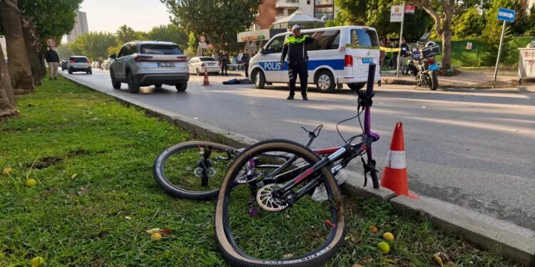 Velosiped sürən 12 yaşlı uşağı maşın vurdu