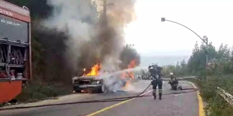 Hərəkətdə olan avtomobil yandı