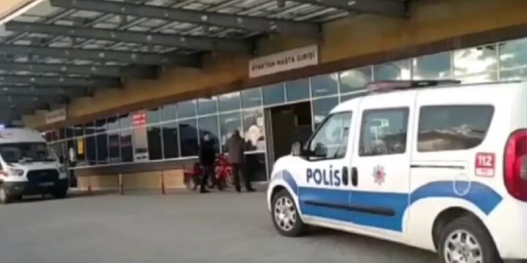 İki avtomobil toqquşdu: 1 ölü, 4 yaralı