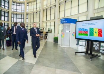 Seneqallı nazir “ASAN xidmət”də