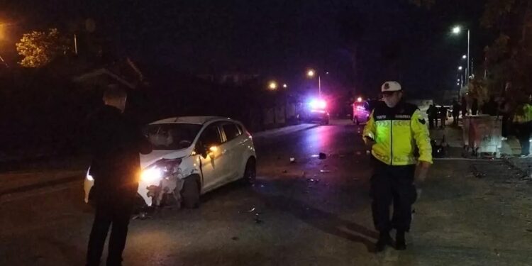 Minik avtomobili və motosiklet toqquşdu: 2 yaralı