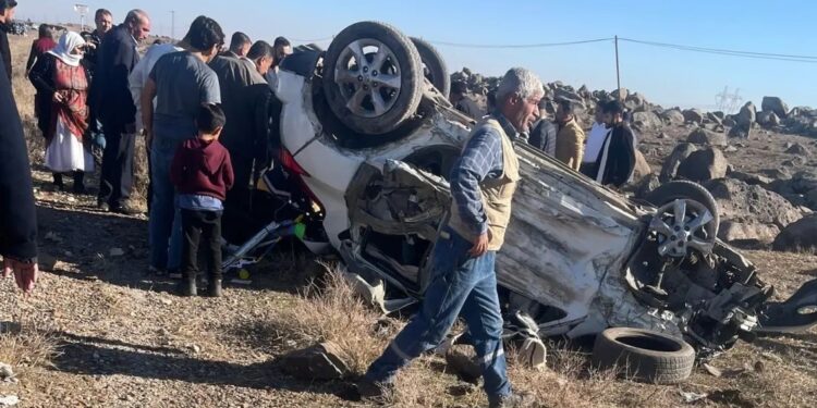 İki avtomobil toqquşdu: 7 yaralı