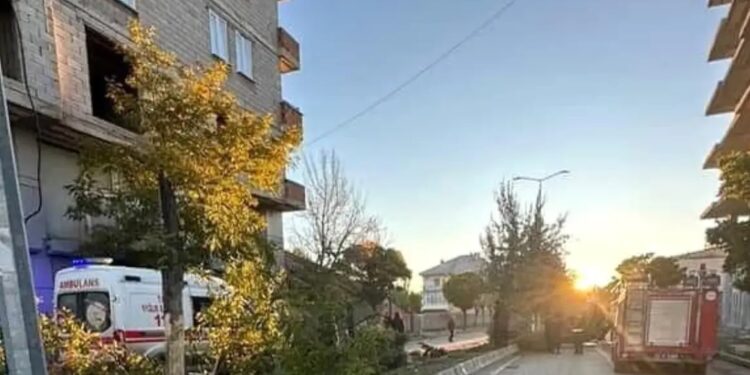 Avtomobil aşdı: 2 yaralı