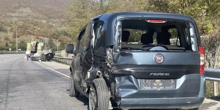 Zəncirvari qəza: 4 yaralı