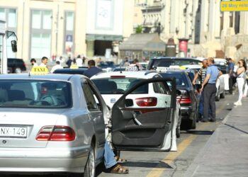 “Taksi sürücülərinin haqqı bərpa edilməlidir – Deputatdan ÇAĞIRIŞ