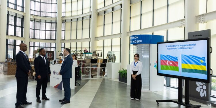 Ruandanın və Zimbabvenin yüksəksəviyyəli rəsmiləri "ASAN xidmət"də