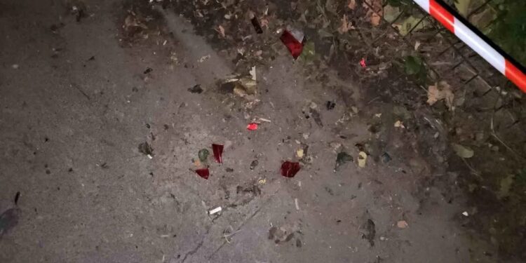 17 yaşlı sürücü avtomobili pikapa vurdu: 3 yaralı