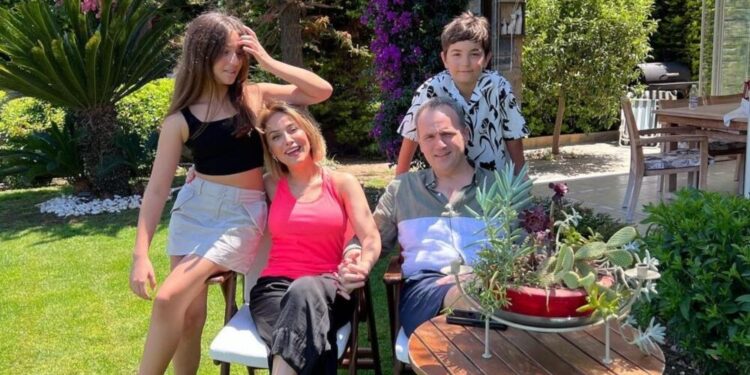 İradə İbrahimova boşanıb?