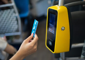 Mastercard açıq dövrəli nəqliyyat ödənişləri ilə Azərbaycanda mobilliyin gələcəyinə töhfə verir