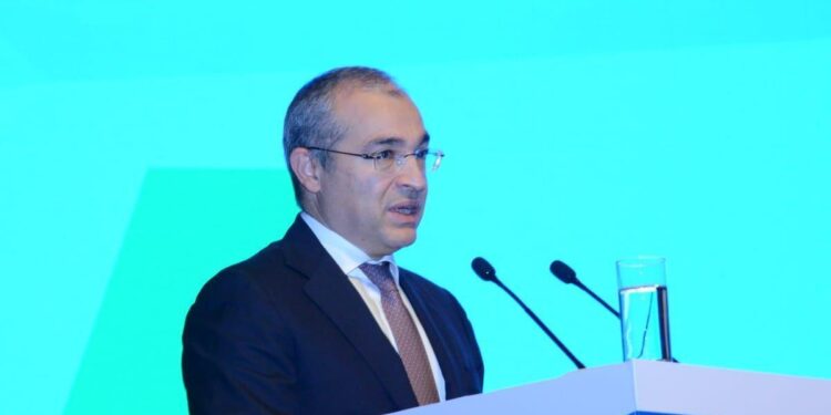 Son 7 il ərzində qeyri-neft-qaz özəl sektorda əmək haqqı fondu 3 dəfə artıb