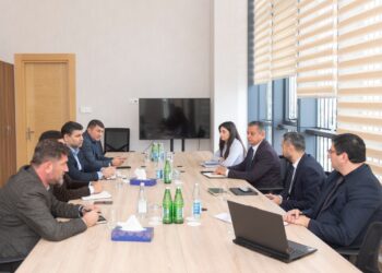 Balıqçılıq və Akvakultura Mərkəzi ilə pərakəndə satış şəbəkələri arasında balıqçılıq sektorunun inkişafı müzakirə olunub