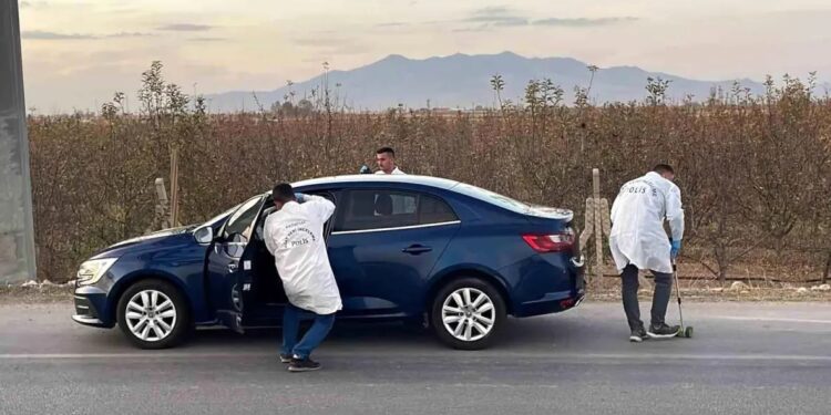 68 yaşlı qadını avtomobil vurdu