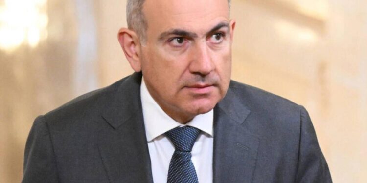 Paşinyan: Qəbul etməliydik ki, Qarabağ Azərbaycanın tərkibində olmalıdır, bu, mənim səhvim idi