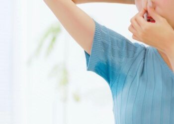 Yuyulduqdan sonra belə getməyən qoltuqaltı qoxusuna çarə