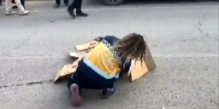 5 yaşlı uşağı avtomobil vurdu