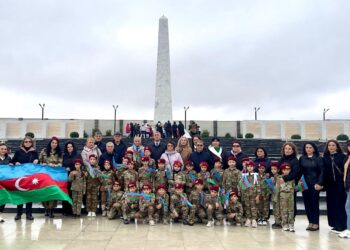 İdman veteranları II Fəxri Xiyabanı ziyarət edib