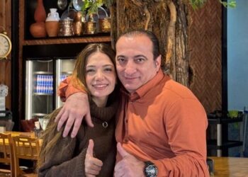 Xalq artistinin qızı yanında bu işdə çalışır