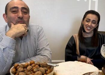 Ofelya komandir əri ilə “duet” oxudu – VİDEO