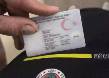 Ata qızının adını “Fənərbağça” qoydu