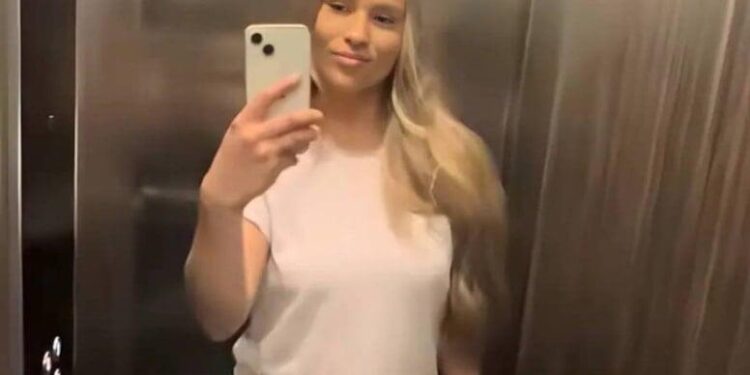 22 yaşında yaratdığı məhsulla 1 ilə milyonçu oldu