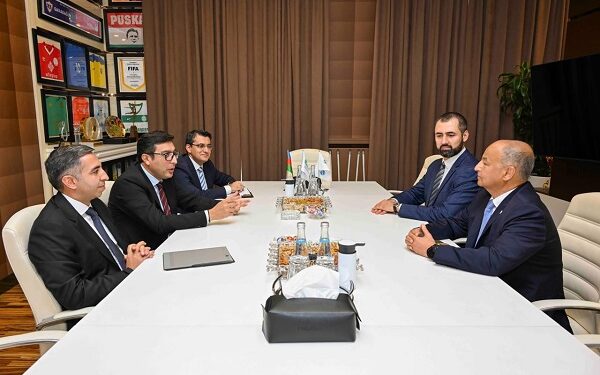 Gənclər və idman naziri WA prezidenti ilə görüşüb