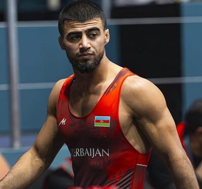 Həsrət Cəfərov İslamiadada gümüş medal qazandı