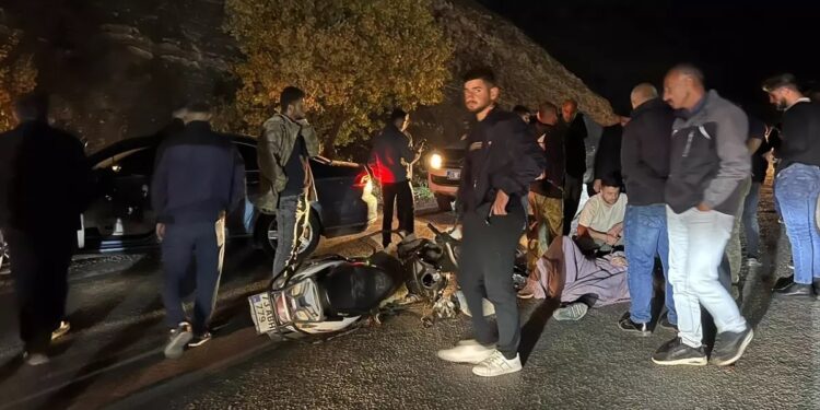 Minik avtomobili və motosiklet toqquşdu: 1 yaralı