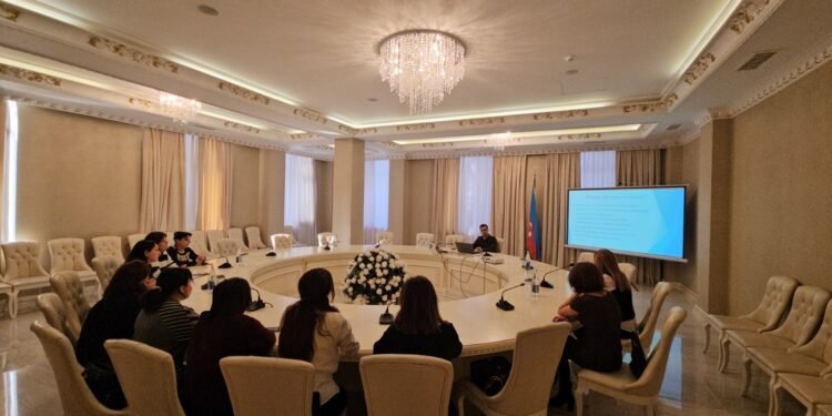 “Qarabağ və Şərqi Zəngəzurda quruculuq mövzusunda Vikipediyada iş” layihəsi çərçivəsində Vikipediya təlimləri təşkil olunub-FOTOLAR