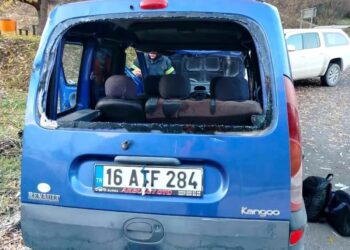 Avtomobil aşdı: 3 yaralı