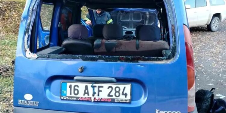 Avtomobil aşdı: 3 yaralı