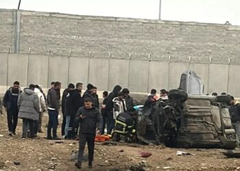 Avtomobil aşdı: 2 yaralı