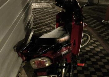 Minik avtomobili və motosiklet toqquşdu: 1 yaralı