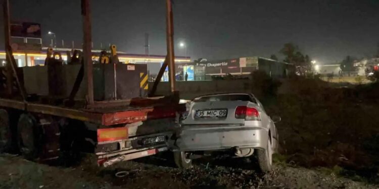 Minik avtomobili və TIR toqquşdu: 2 yaralı