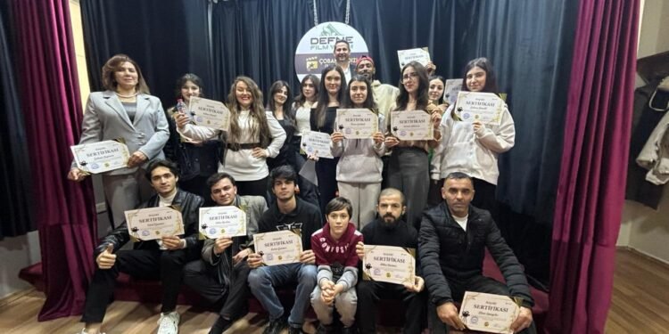 “Defne Film Production” və “Çoban Yıldızı Film Akademisi” tələbələrinə sertifikatları təqdim edilib