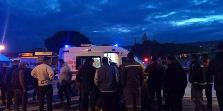 Minik avtomobil və motosiklet toqquşdu: 2 yaralı