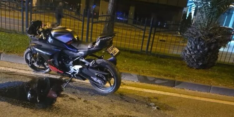 Minik avtomobili və motosiklet toqquşdu: Motosikletin sürücü öldü
