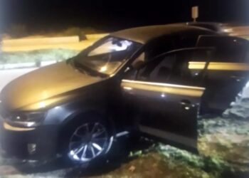 Polisin dayan əmrinə tabe olmayan avtomobil polisi vurdu