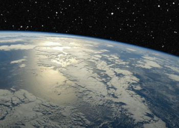 Azərbaycan orbitə “Zəfər” peyki buraxdı