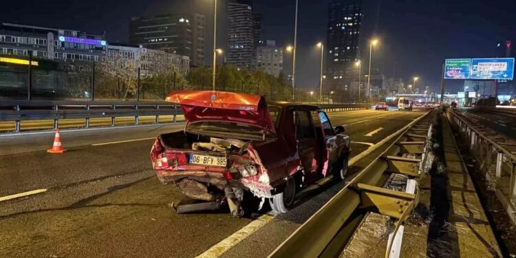 Zəncirvari qəza: 2 yaralı