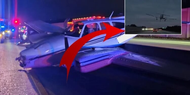 Şoseya eniş edən təyyarə avtomobilin üstünə düşdü