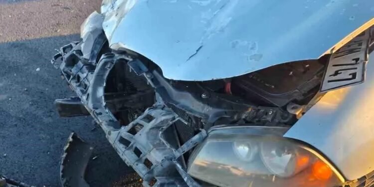 Minik avtomobili və yük maşını toqquşdu: 5 yaralı